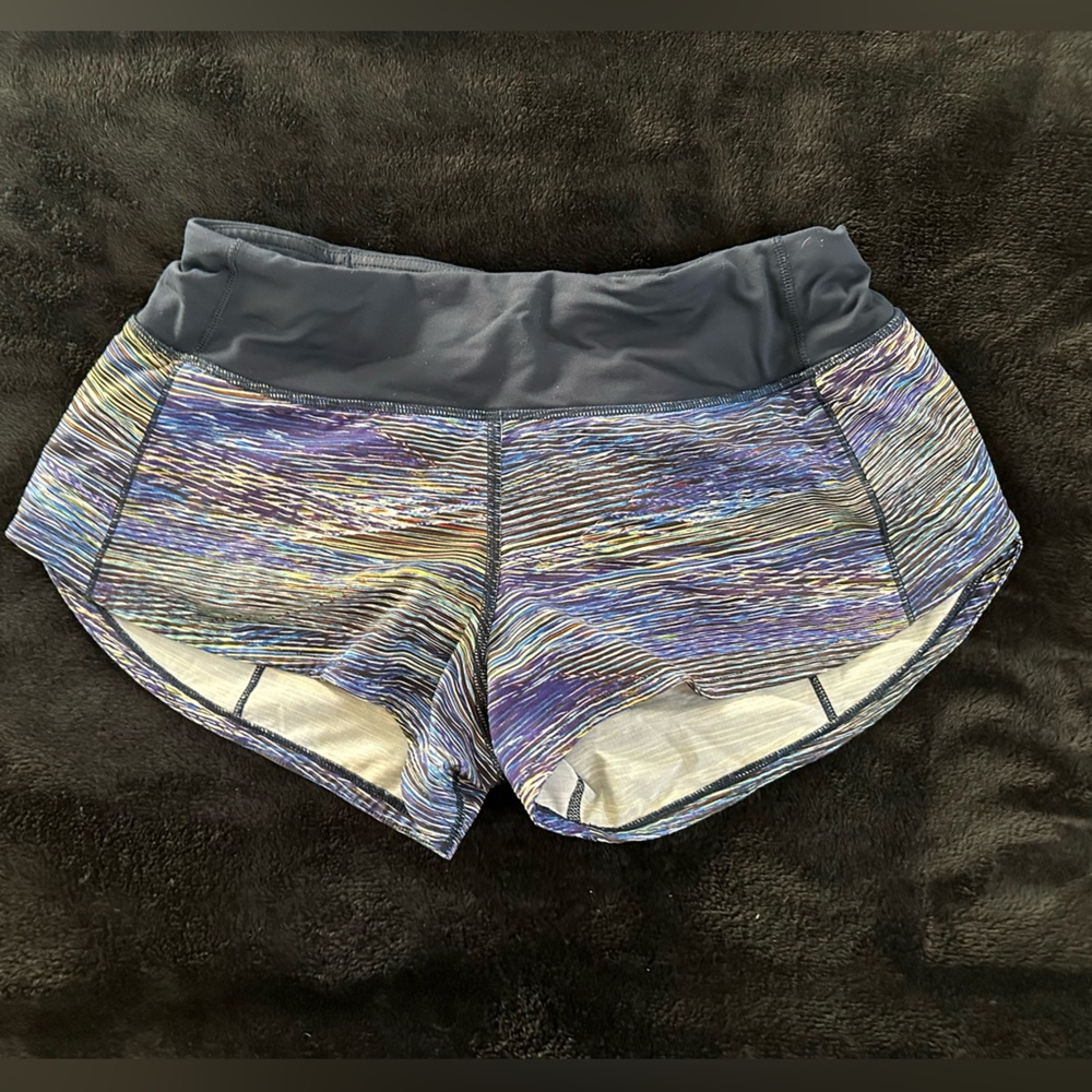lululemon 2.5 inch shorts
